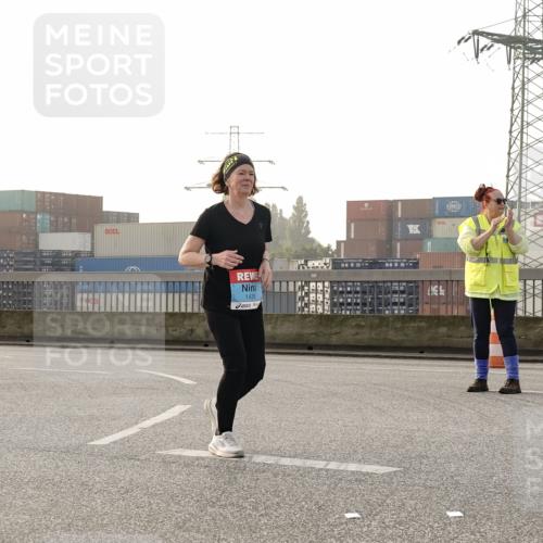 03.10.2026 - Köhlbrandbrückenlauf Michael Burmester http://msf.ph/oto/10769071 03.10.2026 09:28:49 Position 3 17150, 1439 meine-sportfotos.de