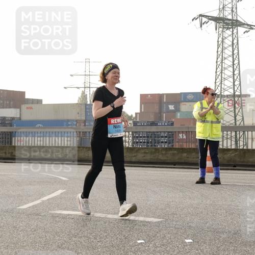 03.10.2026 - Köhlbrandbrückenlauf Michael Burmester http://msf.ph/oto/10769074 03.10.2026 09:28:49 Position 3 1439 meine-sportfotos.de
