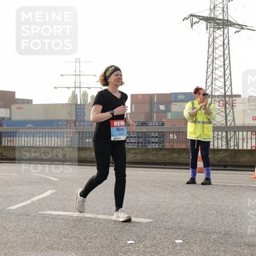 03.10.2026 - Köhlbrandbrückenlauf Michael Burmester http://msf.ph/oto/10769079 03.10.2026 09:28:49 Position 3 1439 meine-sportfotos.de
