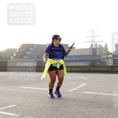 03.10.2026 - Köhlbrandbrückenlauf Michael Burmester http://msf.ph/oto/10769085 03.10.2026 09:28:51 Position 3  meine-sportfotos.de