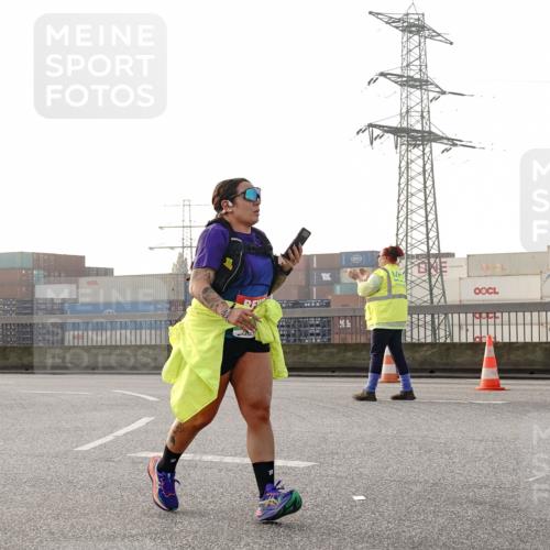 03.10.2026 - Köhlbrandbrückenlauf Michael Burmester http://msf.ph/oto/10769086 03.10.2026 09:28:52 Position 3 1 meine-sportfotos.de