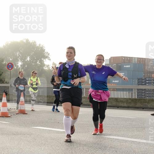 03.10.2026 - Köhlbrandbrückenlauf Michael Burmester http://msf.ph/oto/10769124 03.10.2026 09:29:16 Position 3 7 meine-sportfotos.de