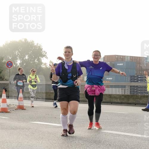 03.10.2026 - Köhlbrandbrückenlauf Michael Burmester http://msf.ph/oto/10769126 03.10.2026 09:29:16 Position 3 7 meine-sportfotos.de