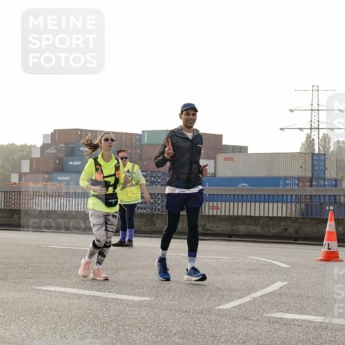 03.10.2026 - Köhlbrandbrückenlauf Michael Burmester http://msf.ph/oto/10769153 03.10.2026 09:29:21 Position 3 1186 meine-sportfotos.de
