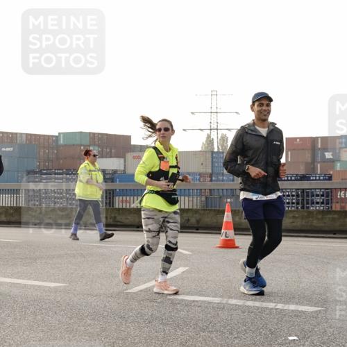 03.10.2026 - Köhlbrandbrückenlauf Michael Burmester http://msf.ph/oto/10769164 03.10.2026 09:29:22 Position 3 1186 meine-sportfotos.de