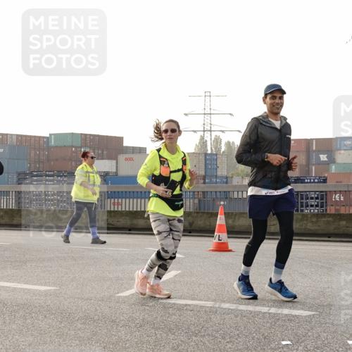 03.10.2026 - Köhlbrandbrückenlauf Michael Burmester http://msf.ph/oto/10769166 03.10.2026 09:29:22 Position 3 1186, 116 meine-sportfotos.de
