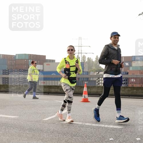 03.10.2026 - Köhlbrandbrückenlauf Michael Burmester http://msf.ph/oto/10769168 03.10.2026 09:29:22 Position 3 1186, 5 meine-sportfotos.de