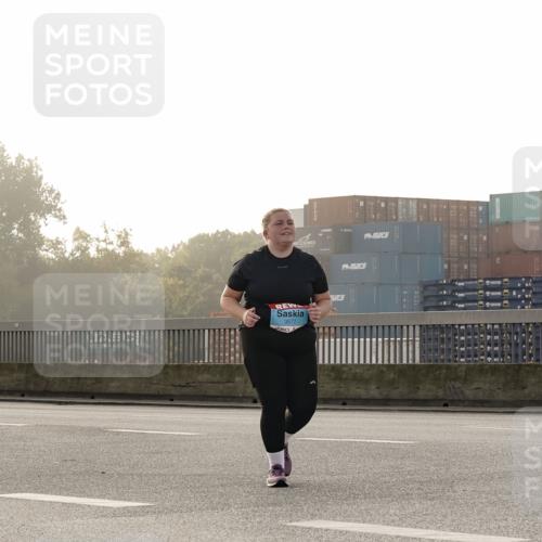 03.10.2026 - Köhlbrandbrückenlauf Michael Burmester http://msf.ph/oto/10769183 03.10.2026 09:29:29 Position 3 3577 meine-sportfotos.de