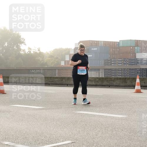 03.10.2026 - Köhlbrandbrückenlauf Michael Burmester http://msf.ph/oto/10769214 03.10.2026 09:29:43 Position 3 1991 meine-sportfotos.de