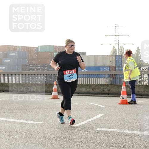 03.10.2026 - Köhlbrandbrückenlauf Michael Burmester http://msf.ph/oto/10769219 03.10.2026 09:29:45 Position 3 1991 meine-sportfotos.de