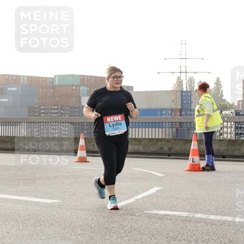 03.10.2026 - Köhlbrandbrückenlauf Michael Burmester http://msf.ph/oto/10769221 03.10.2026 09:29:45 Position 3 1991 meine-sportfotos.de