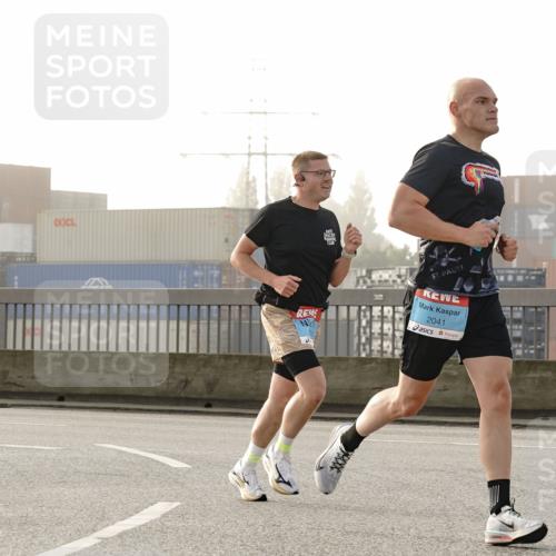 03.10.2026 - Köhlbrandbrückenlauf Michael Burmester http://msf.ph/oto/10769537 03.10.2026 09:11:51 Position 3 2041 meine-sportfotos.de