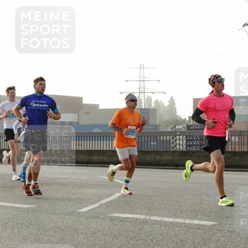 03.10.2026 - Köhlbrandbrückenlauf Michael Burmester http://msf.ph/oto/10769568 03.10.2026 09:11:59 Position 3 2181 meine-sportfotos.de
