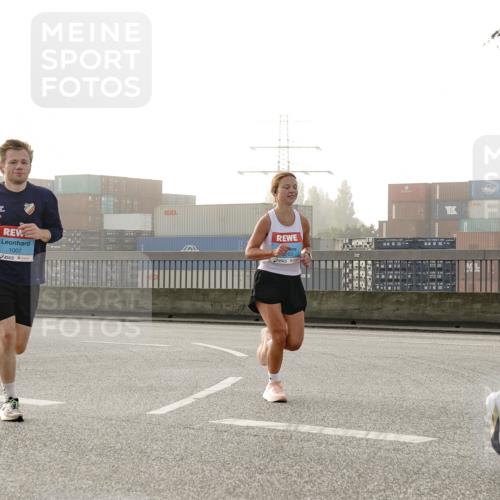 03.10.2026 - Köhlbrandbrückenlauf Michael Burmester http://msf.ph/oto/10769610 03.10.2026 09:12:04 Position 3 1007 meine-sportfotos.de