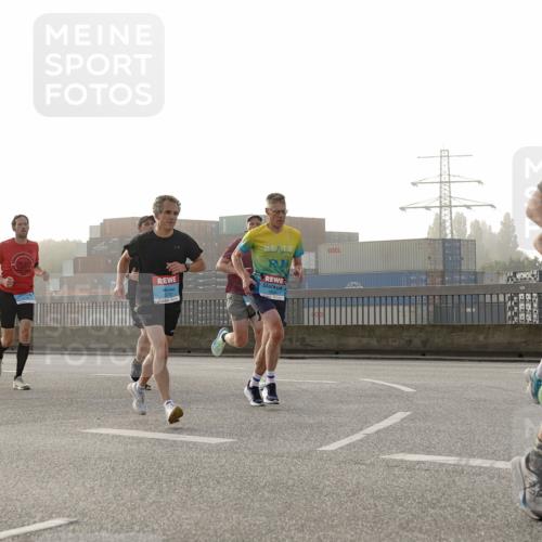 03.10.2026 - Köhlbrandbrückenlauf Michael Burmester http://msf.ph/oto/10769711 03.10.2026 09:12:22 Position 3 3791, 1413 meine-sportfotos.de