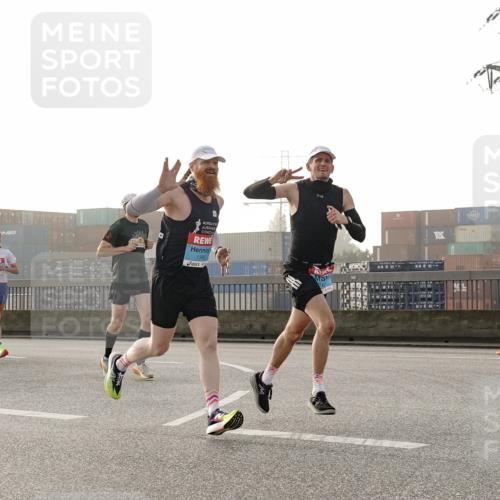 03.10.2026 - Köhlbrandbrückenlauf Michael Burmester http://msf.ph/oto/10769775 03.10.2026 09:12:33 Position 3 1392 meine-sportfotos.de