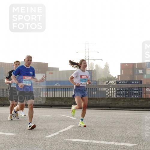 03.10.2026 - Köhlbrandbrückenlauf Michael Burmester http://msf.ph/oto/10769785 03.10.2026 09:12:35 Position 3 1712 meine-sportfotos.de