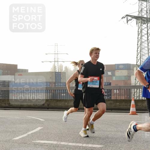 03.10.2026 - Köhlbrandbrückenlauf Michael Burmester http://msf.ph/oto/10769798 03.10.2026 09:12:37 Position 3 2123, 1712 meine-sportfotos.de