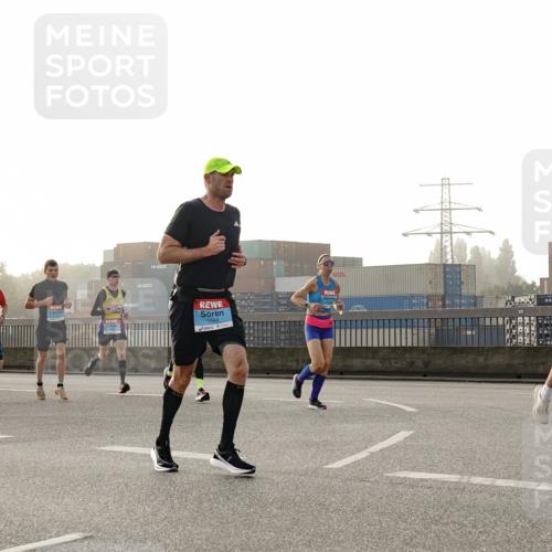 03.10.2026 - Köhlbrandbrückenlauf Michael Burmester http://msf.ph/oto/10769830 03.10.2026 09:12:41 Position 3 1688, 2235 meine-sportfotos.de
