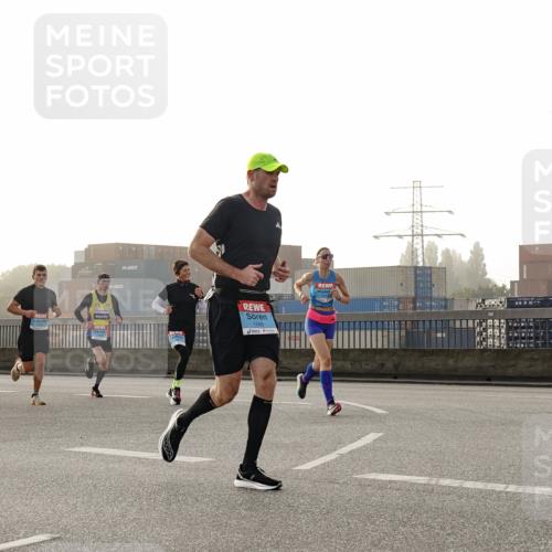 03.10.2026 - Köhlbrandbrückenlauf Michael Burmester http://msf.ph/oto/10769834 03.10.2026 09:12:41 Position 3 1688, 3769 meine-sportfotos.de
