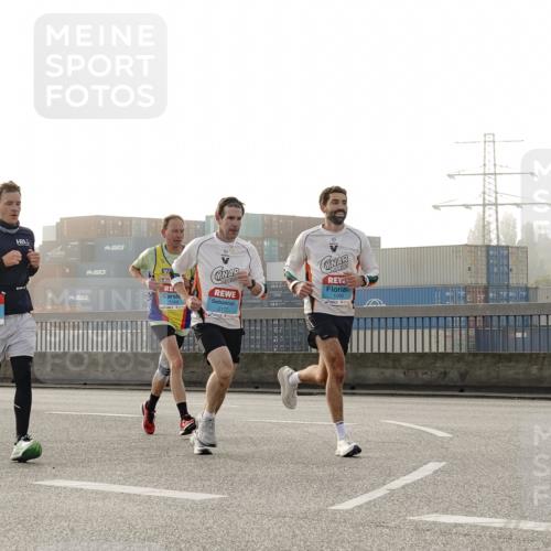 03.10.2026 - Köhlbrandbrückenlauf Michael Burmester http://msf.ph/oto/10769858 03.10.2026 09:12:45 Position 3 3798, 10, 10, 01825, 11349, 2177, 1066 meine-sportfotos.de