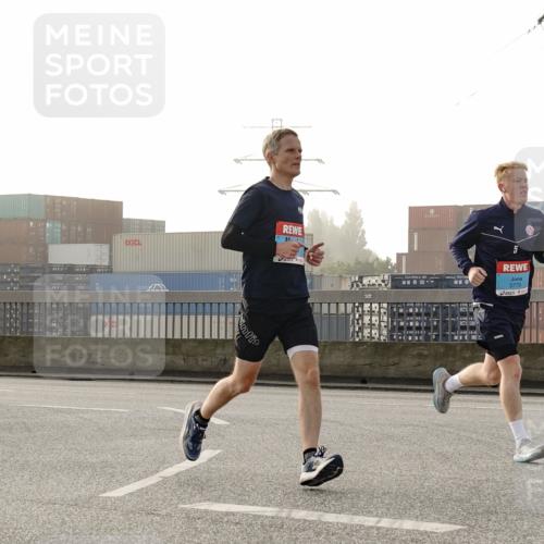 03.10.2026 - Köhlbrandbrückenlauf Michael Burmester http://msf.ph/oto/10769884 03.10.2026 09:12:50 Position 3 3779, 2133, 19, 5 meine-sportfotos.de