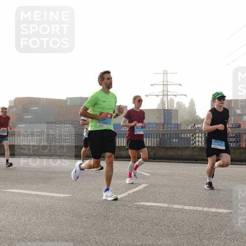 03.10.2026 - Köhlbrandbrückenlauf Michael Burmester http://msf.ph/oto/10769942 03.10.2026 09:12:58 Position 3 1115 meine-sportfotos.de