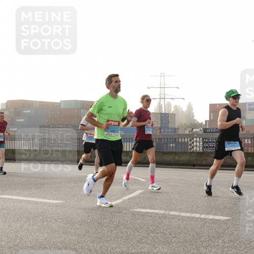 03.10.2026 - Köhlbrandbrückenlauf Michael Burmester http://msf.ph/oto/10769944 03.10.2026 09:12:59 Position 3 2309 meine-sportfotos.de