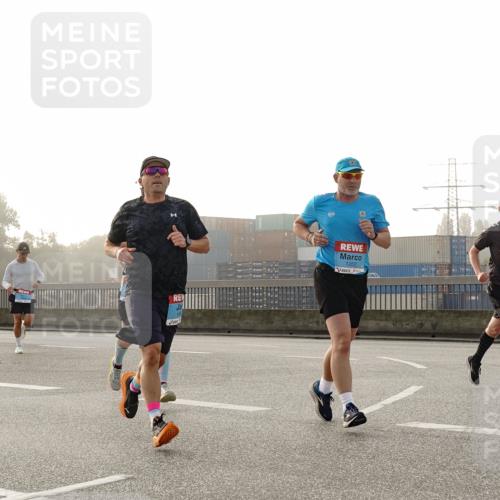 03.10.2026 - Köhlbrandbrückenlauf Michael Burmester http://msf.ph/oto/10770207 03.10.2026 09:13:33 Position 3 1262 meine-sportfotos.de