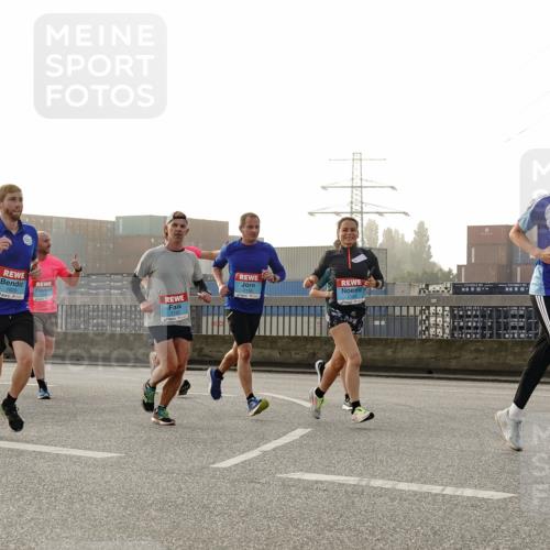 03.10.2026 - Köhlbrandbrückenlauf Michael Burmester http://msf.ph/oto/10770270 03.10.2026 09:13:46 Position 3 1829, 2381 meine-sportfotos.de
