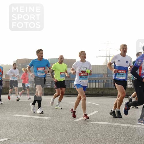 03.10.2026 - Köhlbrandbrückenlauf Michael Burmester http://msf.ph/oto/10770412 03.10.2026 09:14:02 Position 3 2144, 2143 meine-sportfotos.de