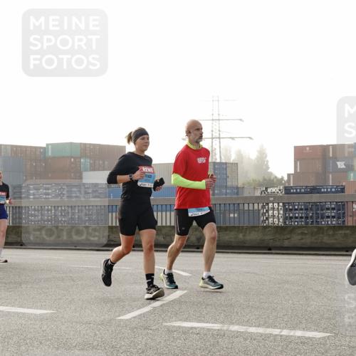 03.10.2026 - Köhlbrandbrückenlauf Michael Burmester http://msf.ph/oto/10770450 03.10.2026 09:14:07 Position 3 1371 meine-sportfotos.de