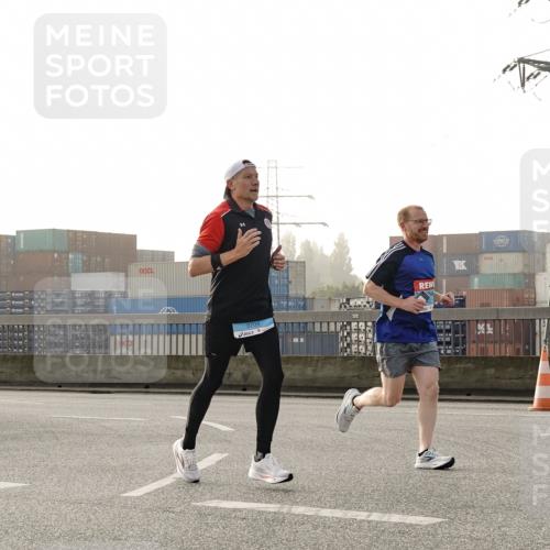 03.10.2026 - Köhlbrandbrückenlauf Michael Burmester http://msf.ph/oto/10770629 03.10.2026 09:14:32 Position 3 3709 meine-sportfotos.de