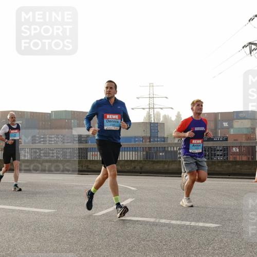 03.10.2026 - Köhlbrandbrückenlauf Michael Burmester http://msf.ph/oto/10770644 03.10.2026 09:14:35 Position 3 2361, 1833 meine-sportfotos.de