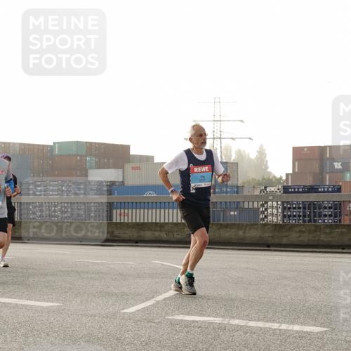 03.10.2026 - Köhlbrandbrückenlauf Michael Burmester http://msf.ph/oto/10770654 03.10.2026 09:14:37 Position 3 12279, 3797 meine-sportfotos.de
