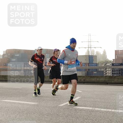 03.10.2026 - Köhlbrandbrückenlauf Michael Burmester http://msf.ph/oto/10770660 03.10.2026 09:14:38 Position 3 2279 meine-sportfotos.de