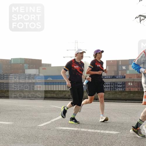 03.10.2026 - Köhlbrandbrückenlauf Michael Burmester http://msf.ph/oto/10770670 03.10.2026 09:14:39 Position 3 2279 meine-sportfotos.de