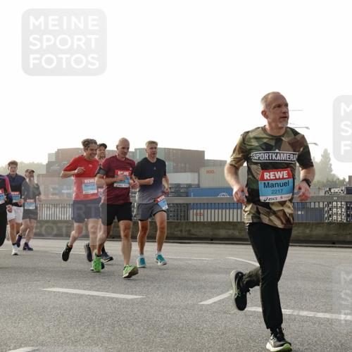 03.10.2026 - Köhlbrandbrückenlauf Michael Burmester http://msf.ph/oto/10770715 03.10.2026 09:14:47 Position 3 2217, 3900 meine-sportfotos.de