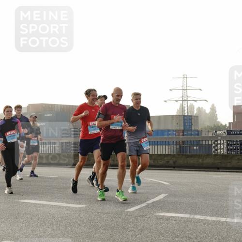 03.10.2026 - Köhlbrandbrückenlauf Michael Burmester http://msf.ph/oto/10770720 03.10.2026 09:14:47 Position 3 2396 meine-sportfotos.de