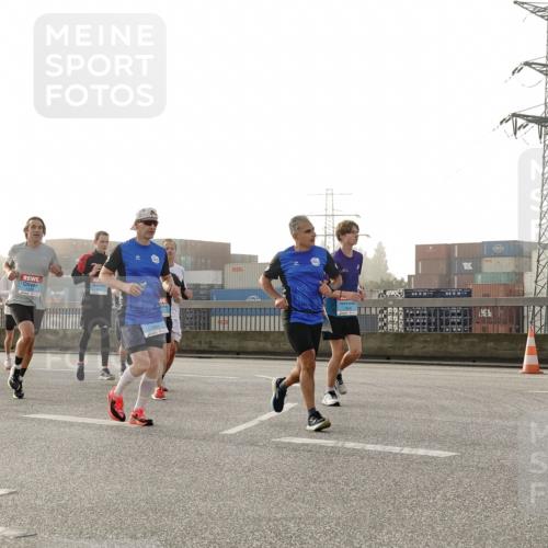 03.10.2026 - Köhlbrandbrückenlauf Michael Burmester http://msf.ph/oto/10770747 03.10.2026 09:14:51 Position 3  meine-sportfotos.de