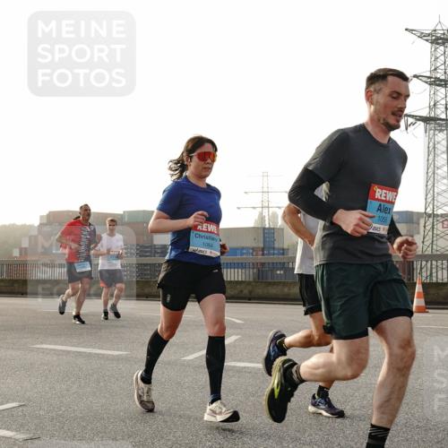 03.10.2026 - Köhlbrandbrückenlauf Michael Burmester http://msf.ph/oto/10770785 03.10.2026 09:14:56 Position 3 1084, 1055 meine-sportfotos.de