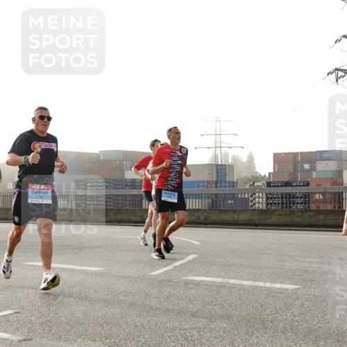 03.10.2026 - Köhlbrandbrückenlauf Michael Burmester http://msf.ph/oto/10770793 03.10.2026 09:14:57 Position 3 1786 meine-sportfotos.de