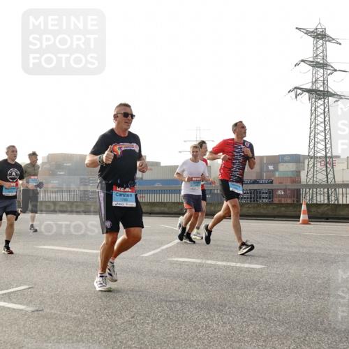 03.10.2026 - Köhlbrandbrückenlauf Michael Burmester http://msf.ph/oto/10770795 03.10.2026 09:14:58 Position 3 1786 meine-sportfotos.de