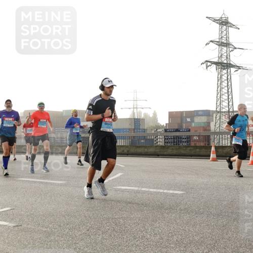 03.10.2026 - Köhlbrandbrückenlauf Michael Burmester http://msf.ph/oto/10770844 03.10.2026 09:15:05 Position 3 2226 meine-sportfotos.de