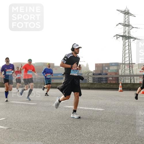 03.10.2026 - Köhlbrandbrückenlauf Michael Burmester http://msf.ph/oto/10770848 03.10.2026 09:15:05 Position 3 1 meine-sportfotos.de