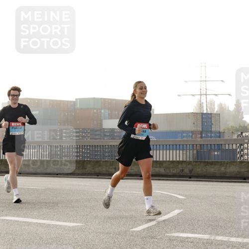 03.10.2026 - Köhlbrandbrückenlauf Michael Burmester http://msf.ph/oto/10770902 03.10.2026 09:15:13 Position 3 1127, 2298 meine-sportfotos.de