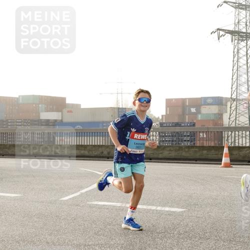 03.10.2026 - Köhlbrandbrückenlauf Michael Burmester http://msf.ph/oto/10771073 03.10.2026 09:15:41 Position 3 3821, 1666 meine-sportfotos.de