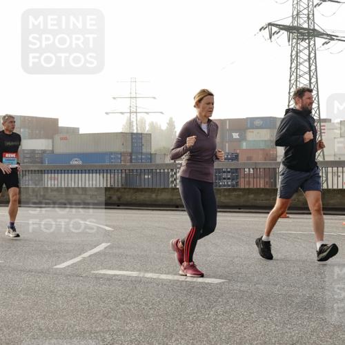 03.10.2026 - Köhlbrandbrückenlauf Michael Burmester http://msf.ph/oto/10771094 03.10.2026 09:15:45 Position 3  meine-sportfotos.de