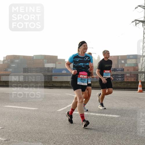 03.10.2026 - Köhlbrandbrückenlauf Michael Burmester http://msf.ph/oto/10771098 03.10.2026 09:15:46 Position 3 2292 meine-sportfotos.de