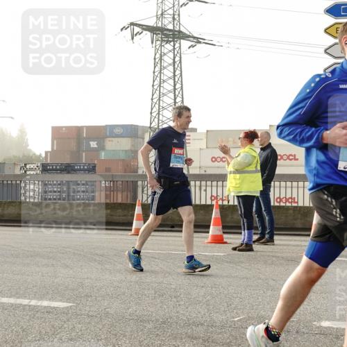 03.10.2026 - Köhlbrandbrückenlauf Michael Burmester http://msf.ph/oto/10771143 03.10.2026 09:15:54 Position 3 2532 meine-sportfotos.de